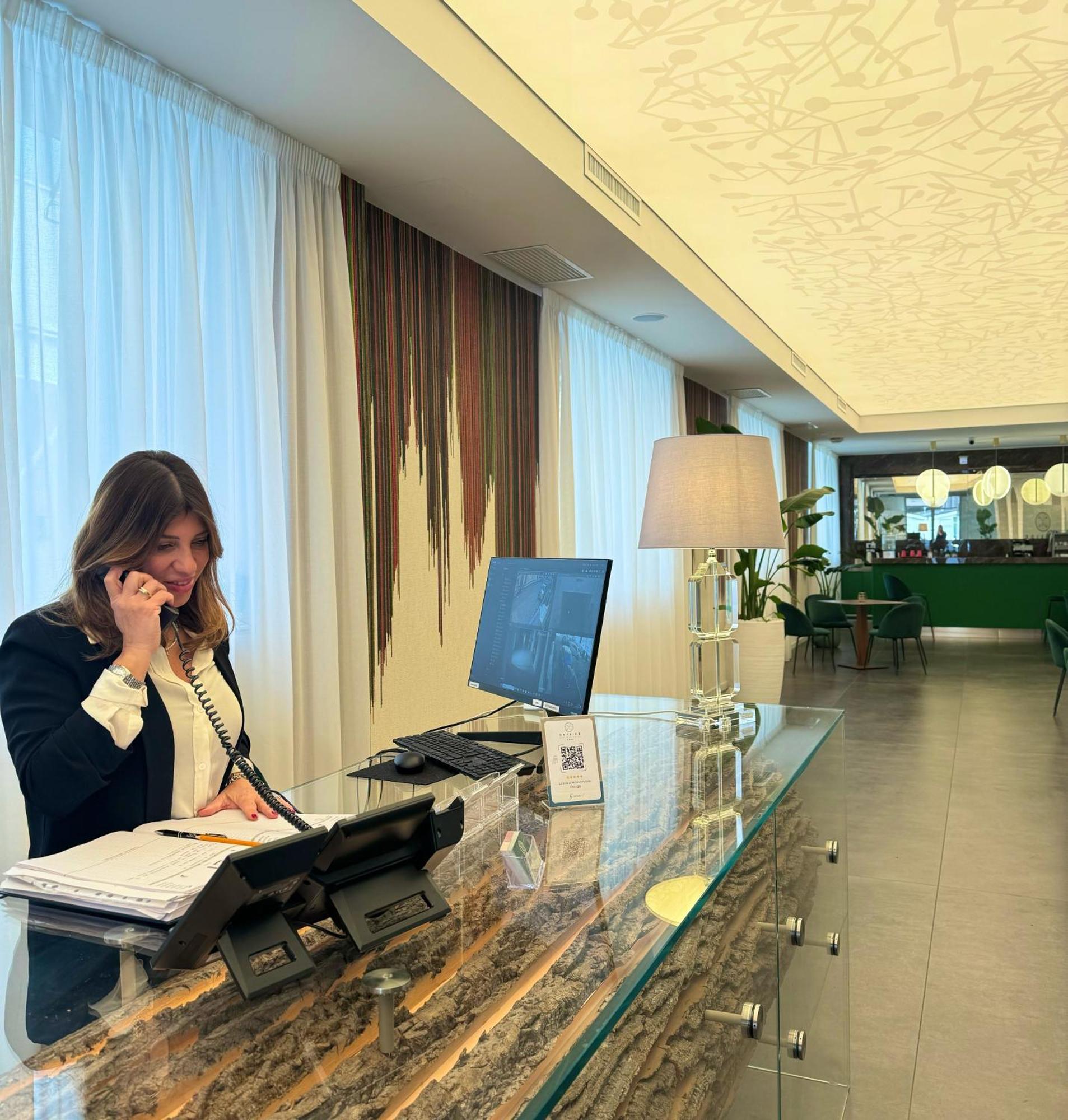 Outside Boutique Hotel Фоджиа Экстерьер фото