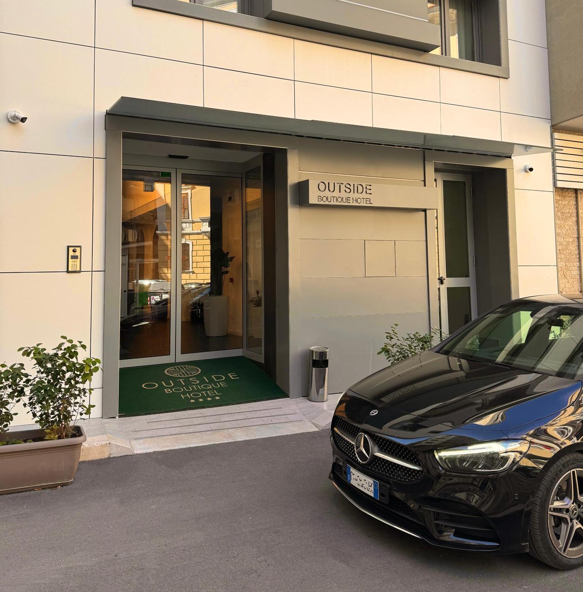 Outside Boutique Hotel Фоджиа Экстерьер фото